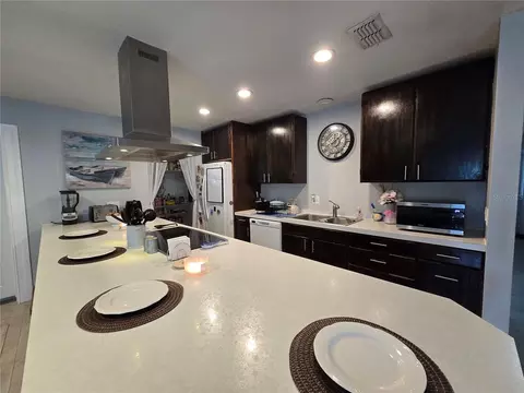 Kitchen - 1407 Ohio Ave, Saint Cloud, FL 34769 photo 6 of 7