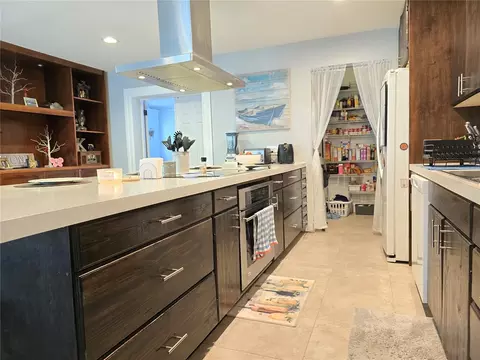 Kitchen - 1407 Ohio Ave, Saint Cloud, FL 34769 photo 4 of 7
