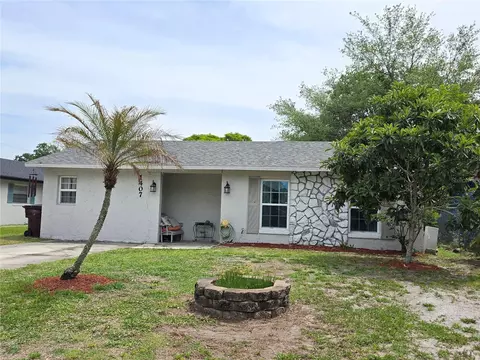 Exterior - 1407 Ohio Ave, Saint Cloud, FL 34769 photo 4 of 12
