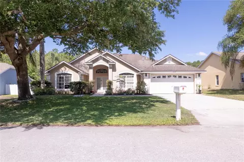 566 Montana Ave, Davenport, FL 33897