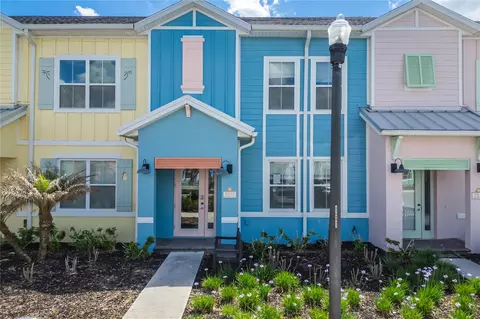 2915 Castaway Ln, Kissimmee, FL 34747