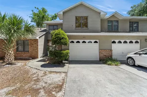 1017 Monroe Ave, Saint Cloud, FL 34769