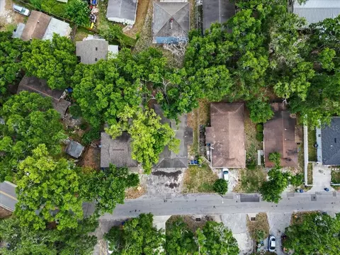 View/Area - 1723 E Idell St, Tampa, FL 33604 photo 4 of 4