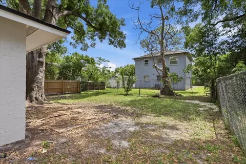 Exterior - 1723 E Idell St, Tampa, FL 33604 photo 12 of 12