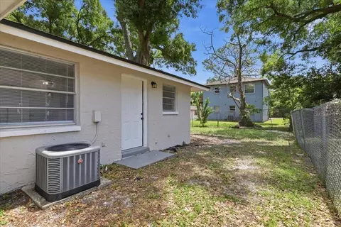 Exterior - 1723 E Idell St, Tampa, FL 33604 photo 7 of 12