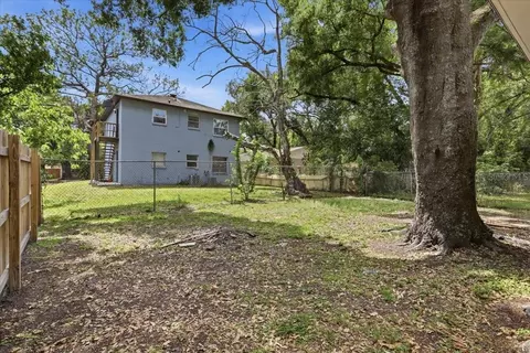 Exterior - 1723 E Idell St, Tampa, FL 33604 photo 11 of 12