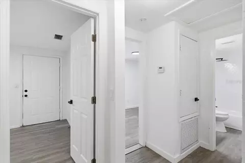 Entry Way - 1723 E Idell St, Tampa, FL 33604 photo 5 of 5