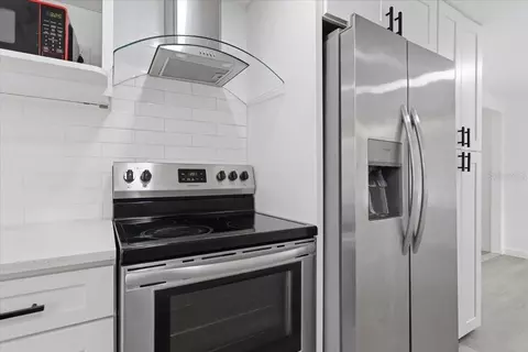 Kitchen - 1723 E Idell St, Tampa, FL 33604 photo 5 of 5