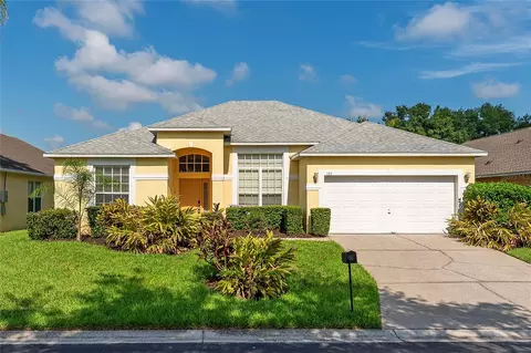135 Langham Dr, Davenport, FL 33897