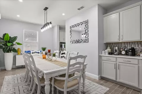 Dining - 5867 Sierra Crown St, Mount Dora, FL 32757 photo 1 of 4