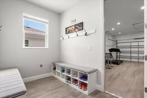 Entry Way - 5867 Sierra Crown St, Mount Dora, FL 32757 photo 6 of 7