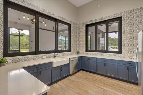 Kitchen - 2874 Turnstone Run, Harmony, FL 34773 photo 4 of 4