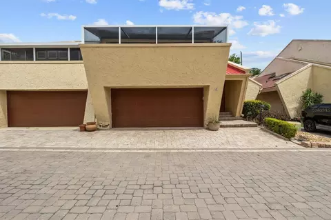 23 Casarena Ct, Winter Haven, FL 33881