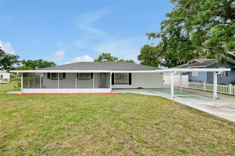 825 NW Avenue Y Ave NW, Winter Haven, FL 33881