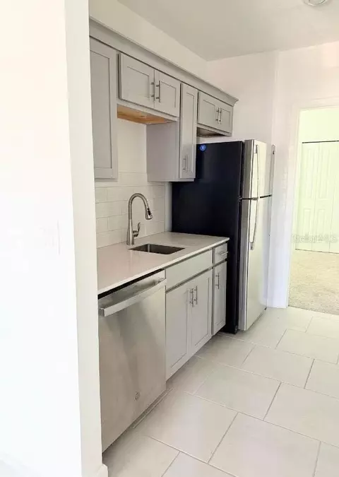 Kitchen - 5692 Stephens Rd, Saint Cloud, FL 34771 photo 2 of 3