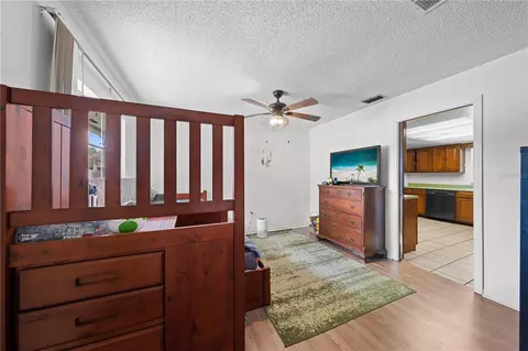 Bedroom - 6570 Bay Shore Dr, Saint Cloud, FL 34771 photo 2 of 4