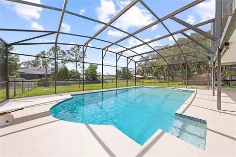 Exterior - 6570 Bay Shore Dr, Saint Cloud, FL 34771 photo 2 of 12