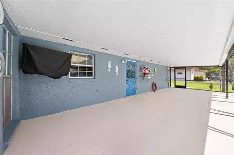 Exterior - 6570 Bay Shore Dr, Saint Cloud, FL 34771 photo 5 of 12