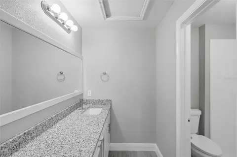 Bath - 2422 King Oak Ct, Saint Cloud, FL 34769 photo 2 of 3