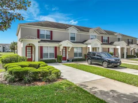 8104 Princess Palm Ln, Kissimmee, FL 34747