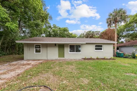 1087 Swan St, Melbourne, FL 32935
