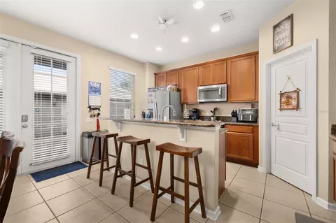 Kitchen - 7710 Fairgrove Ave, Windermere, FL 34786 photo 1 of 6