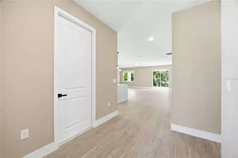 Entry Way - 2108 River Hawk Loop, Winter Haven, FL 33880 photo 2 of 3