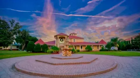 11715 Taylor Rd, Thonotosassa, FL 33592