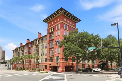 911 N Orange Ave #321, Orlando, FL 32801