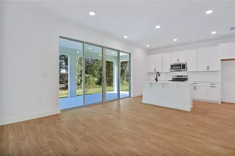 Living - 1034 Cloud Ridge Ct, Mount Dora, FL 32757 photo 2 of 2