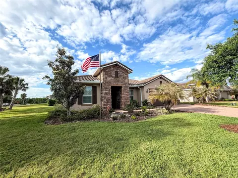 611 San Raphael St, Poinciana, FL 34759