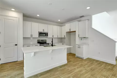 Kitchen - 1010 Cloud Ridge Ct, Mount Dora, FL 32757 photo 1 of 3