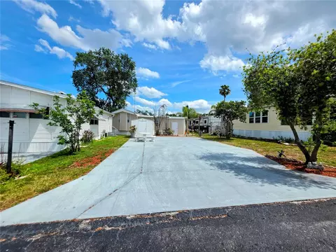 7336 International Cir, Lake Wales, FL 33898