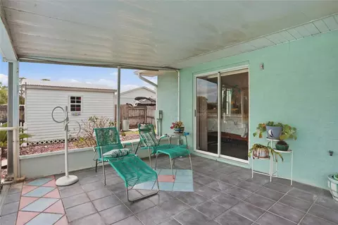 Exterior - 6445 Bay Shore Dr, Saint Cloud, FL 34771 photo 5 of 9