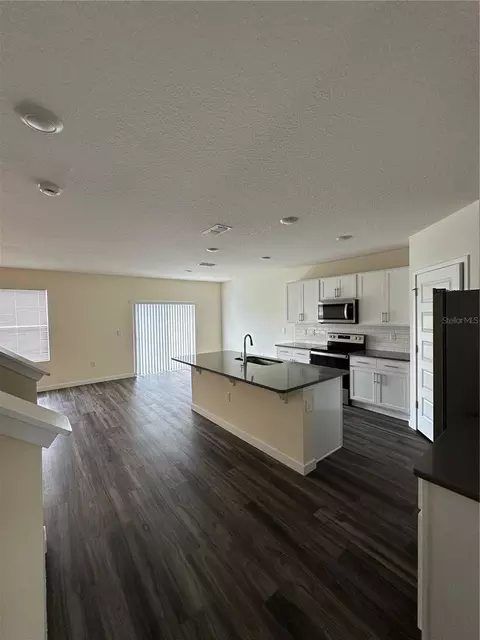 Kitchen - 412 Chayne Pl, Saint Cloud, FL 34771 photo 1 of 5