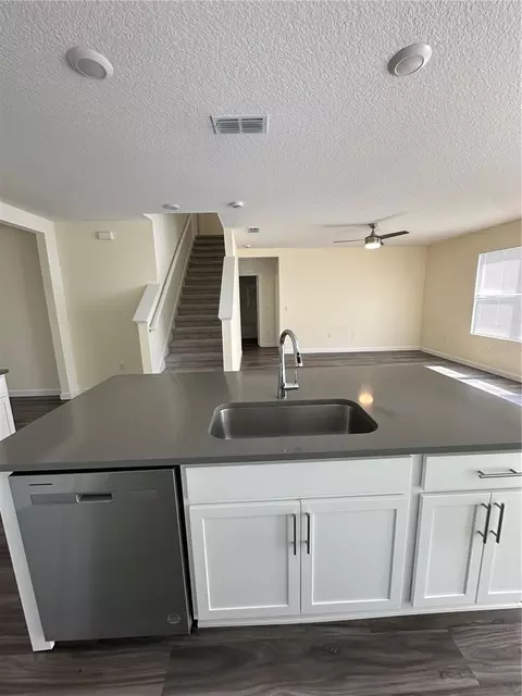 Kitchen - 412 Chayne Pl, Saint Cloud, FL 34771 photo 4 of 5