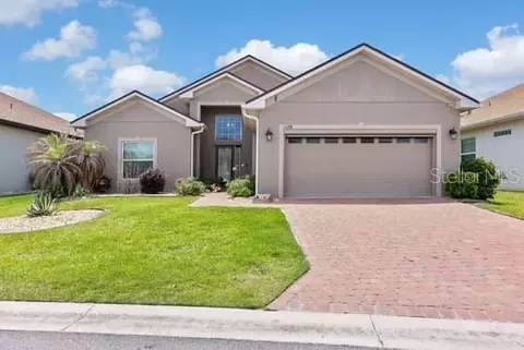 1108 Sawgrass Dr, Winter Haven, FL 33884