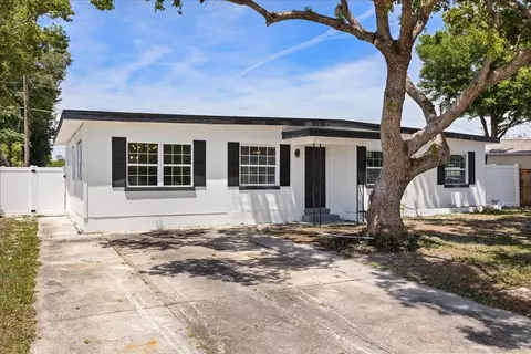 388 Clemson Dr, Altamonte Springs, FL 32714