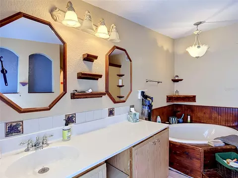 17609 Bathurst Ave, Spring Hill, FL 34610 photo 31
