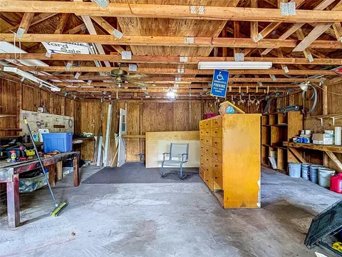 17609 Bathurst Ave, Spring Hill, FL 34610 photo 38