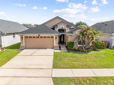 2513 Crown Ridge Cir, Kissimmee, FL 34744