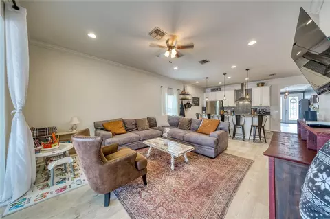 Living - 1719 Hawksbill Ln, Saint Cloud, FL 34771 photo 1 of 2