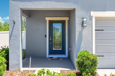 Exterior - 5533 Vigo Loop, Saint Cloud, FL 34771 photo 4 of 7