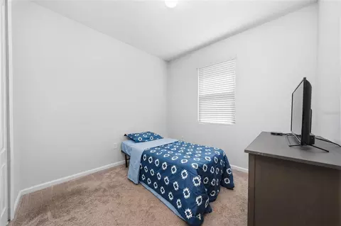 Bedroom - 5610 Western Sun Dr, Saint Cloud, FL 34771 photo 4 of 7