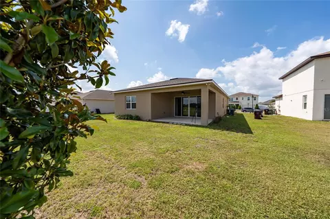 Exterior - 5610 Western Sun Dr, Saint Cloud, FL 34771 photo 7 of 8