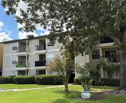 1916 Lake Atriums Cir #44, Orlando, FL 32839