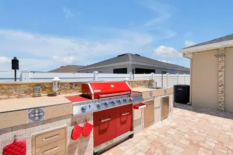 Kitchen - 4055 Ruby Run, Haines City, FL 33844 photo 6 of 6