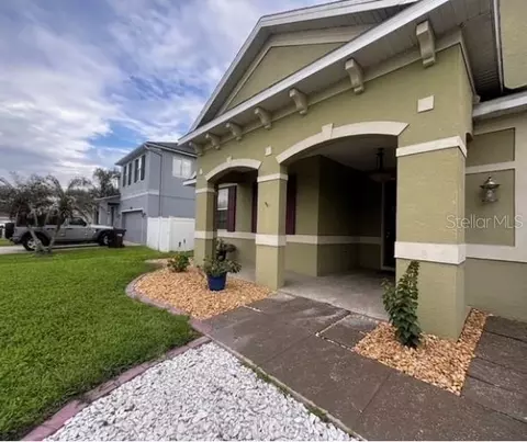 Exterior - 3514 Pintail Ln, Saint Cloud, FL 34772 photo 2 of 7