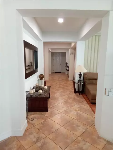 Entry Way - 3514 Pintail Ln, Saint Cloud, FL 34772 photo 2 of 7