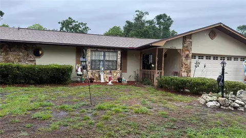 4076 S Oakhurst Dr, Homosassa, FL 34446